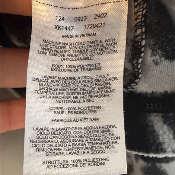 Columbia Monochrome Patterned Fleece - Picture 5 of 5